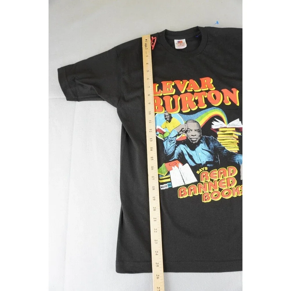 Vintage LeVar Burton Graphic Tee Read Banned Books Black T-Shirt Size Small USA